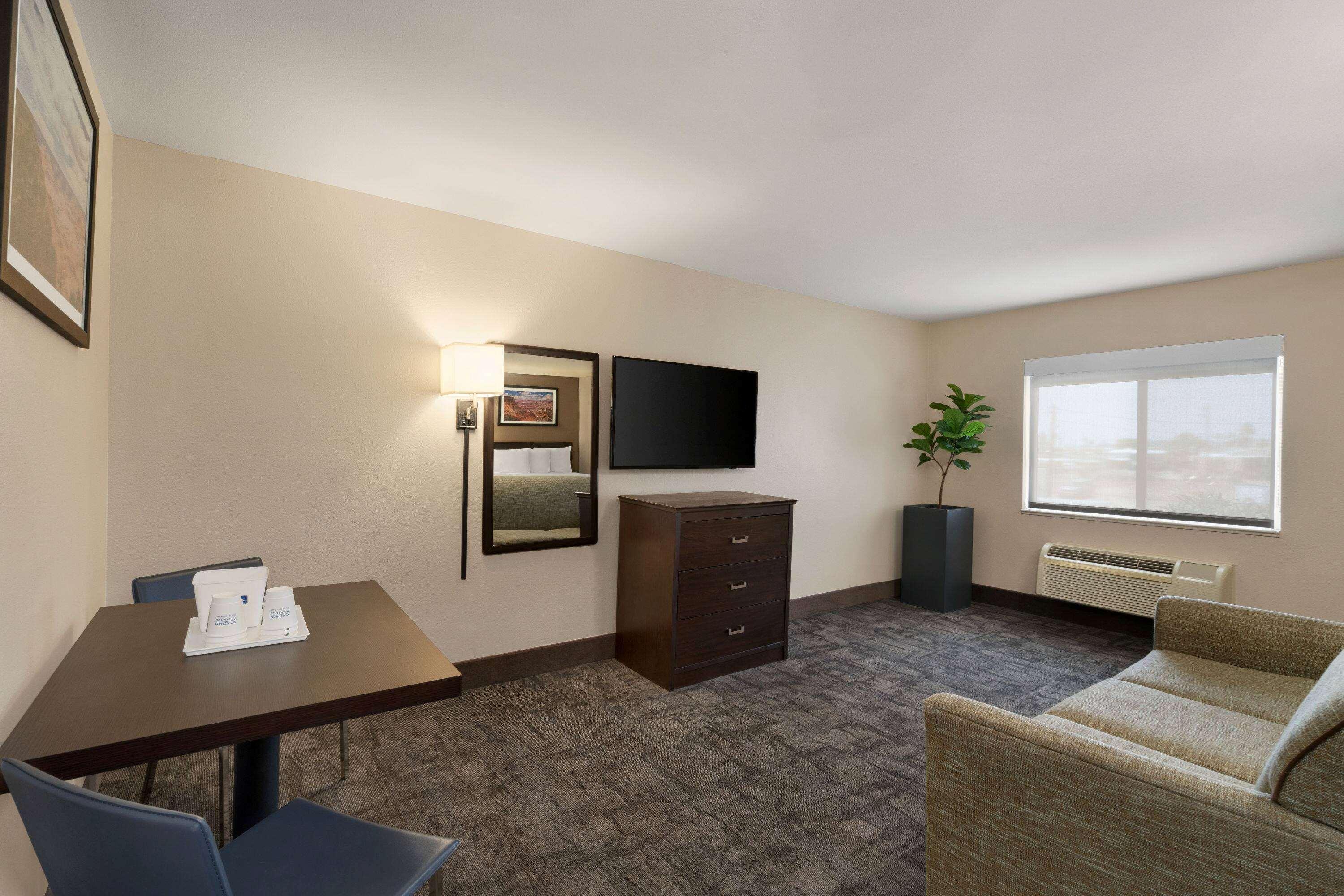 Travelodge By Wyndham Lake Havasu Lake Havasu City Εξωτερικό φωτογραφία