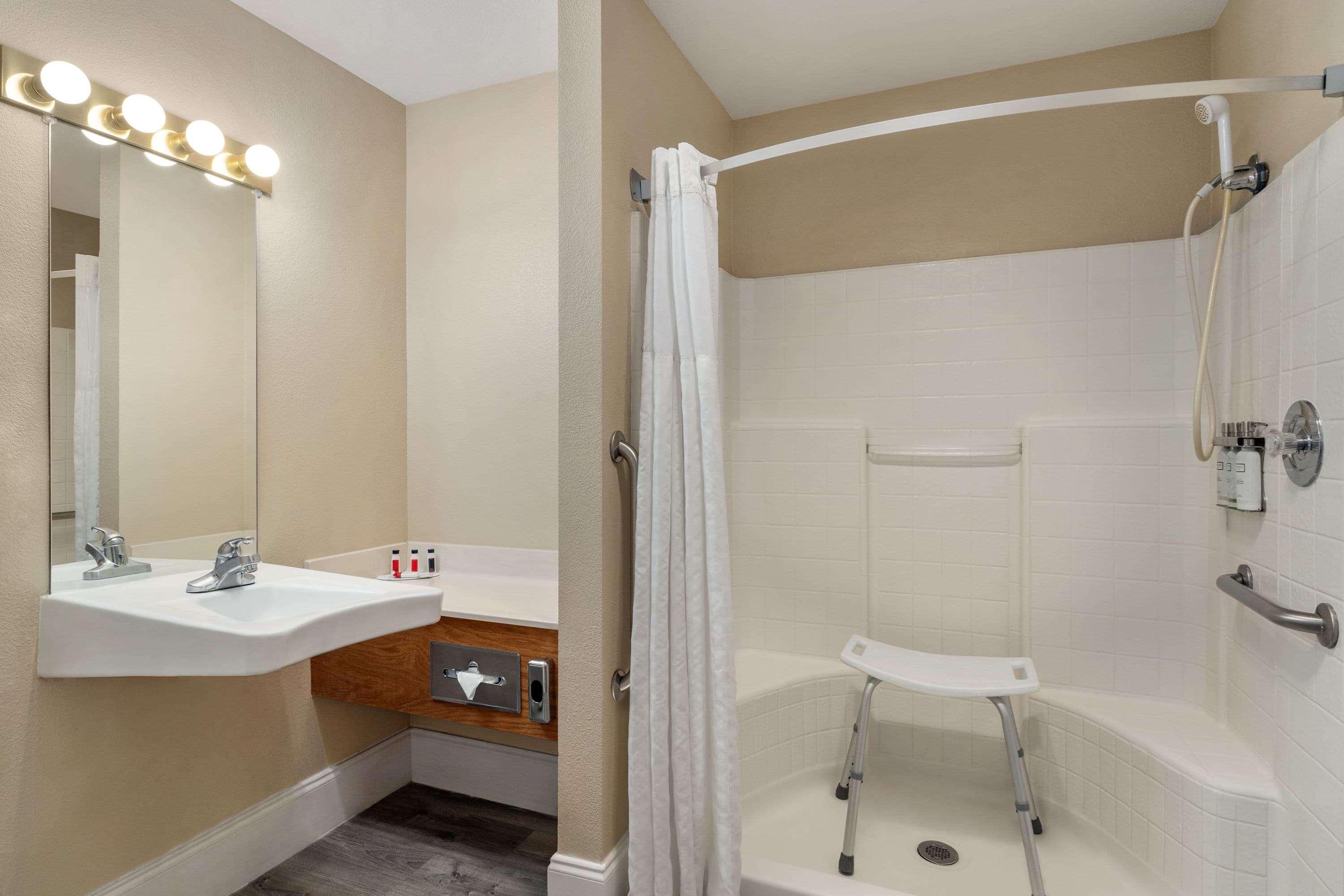Travelodge By Wyndham Lake Havasu Lake Havasu City Εξωτερικό φωτογραφία